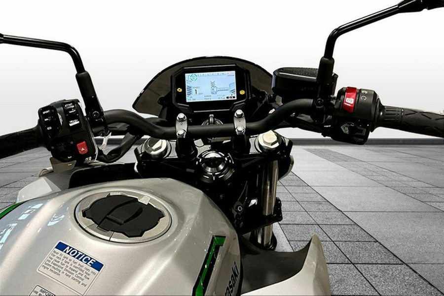 2024 Kawasaki Z7 Hybrid ABS