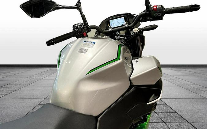 2024 Kawasaki Z7 Hybrid ABS