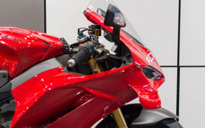 2025 Ducati Panigale V4 S