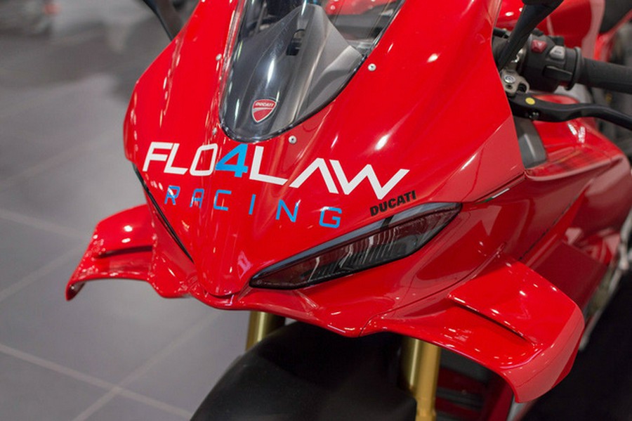 2025 Ducati Panigale V4 S