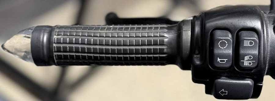 2018 Harley-Davidson® XL883N - Sportster® Iron 883™