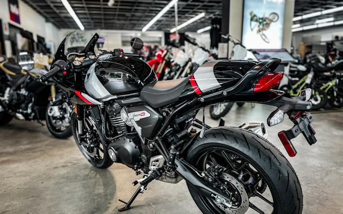 2026 TRIUMPH THRUXTON 400
