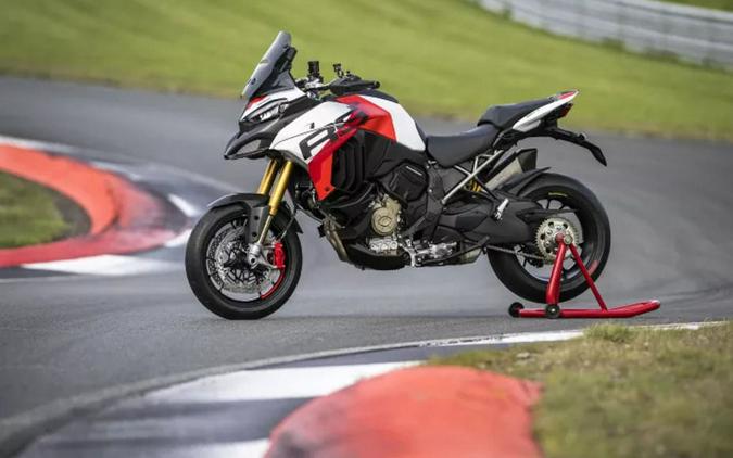 2024 Ducati Multistrada V4 RS