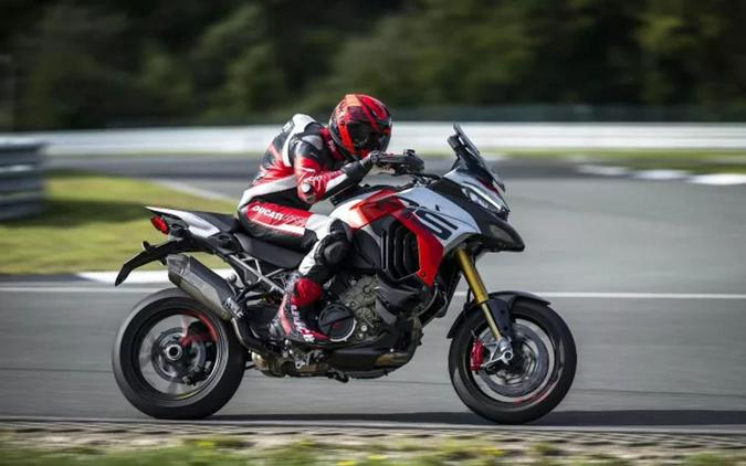 2024 Ducati Multistrada V4 RS