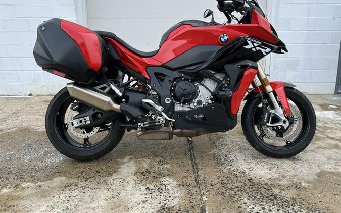 2022 BMW S 1000 XR Racing Red 2