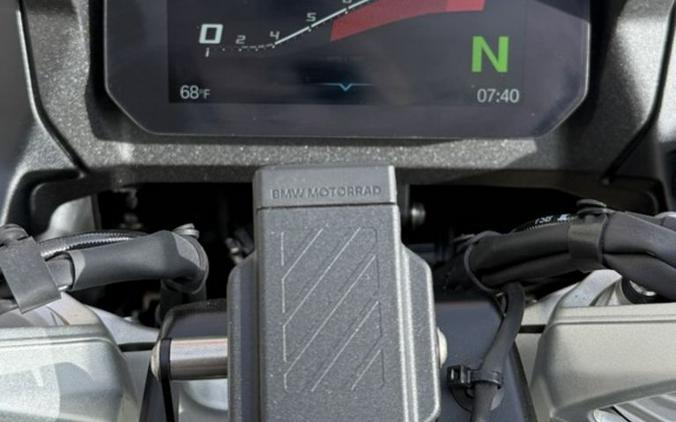 2026 BMW R 1300 RS Performance