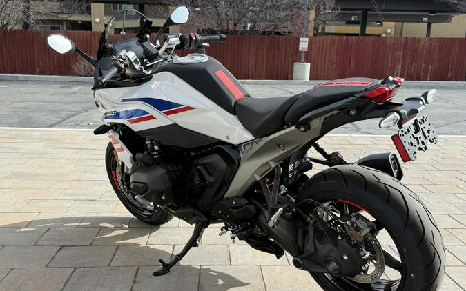 2026 BMW R 1300 RS Performance