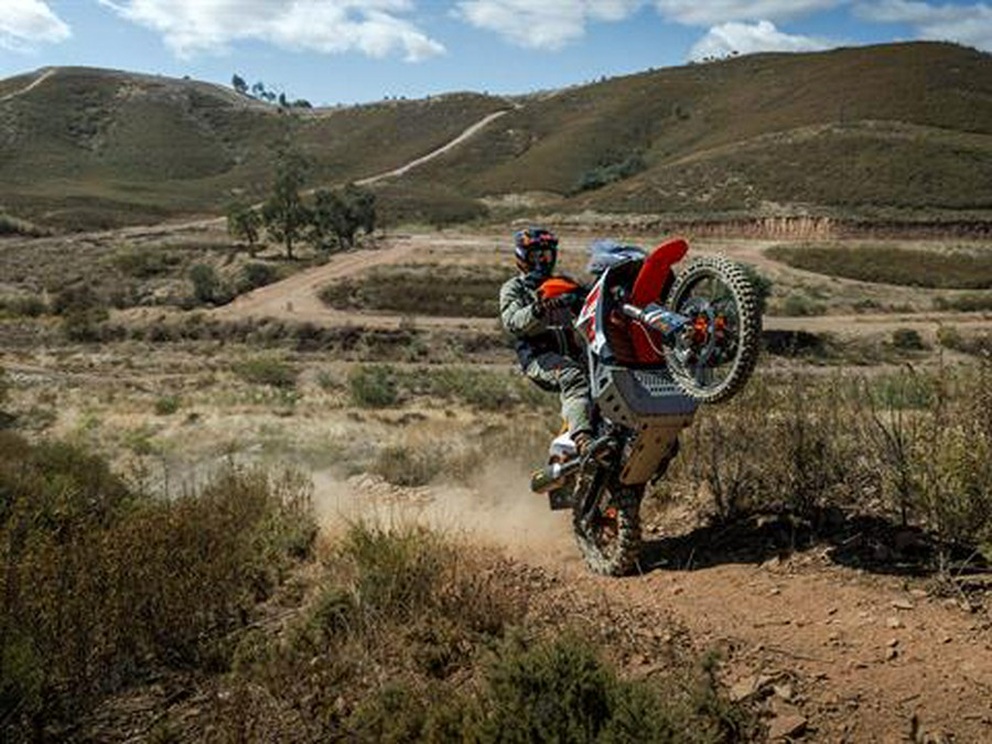 2025 KTM 890 Adventure R