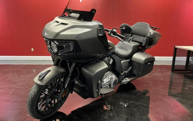 2023 Indian Motorcycle® Challenger® Titanium Smoke