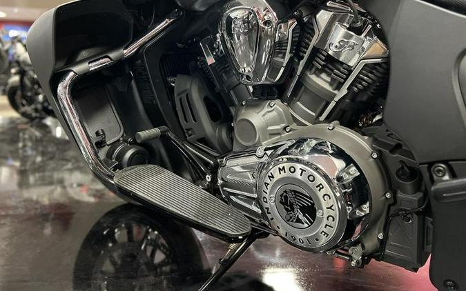 2023 Indian Motorcycle® Challenger® Titanium Smoke