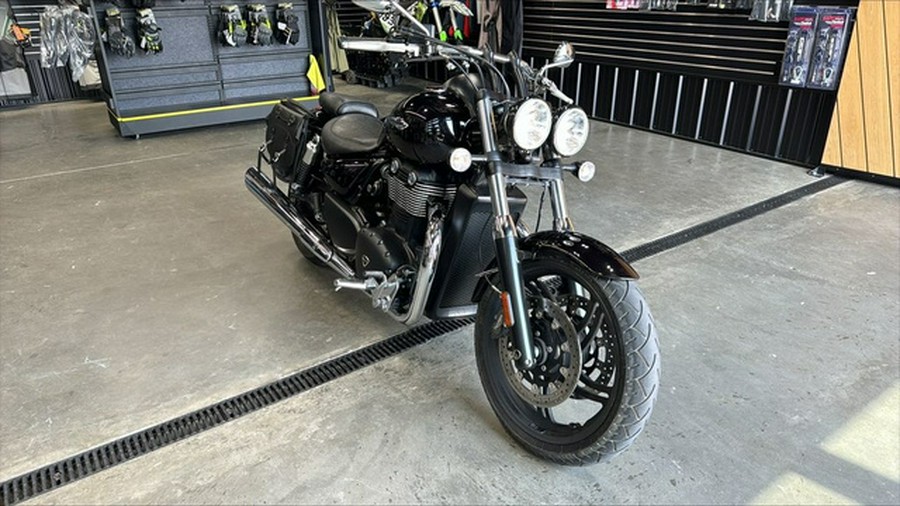 2011 Triumph Thunderbird Storm