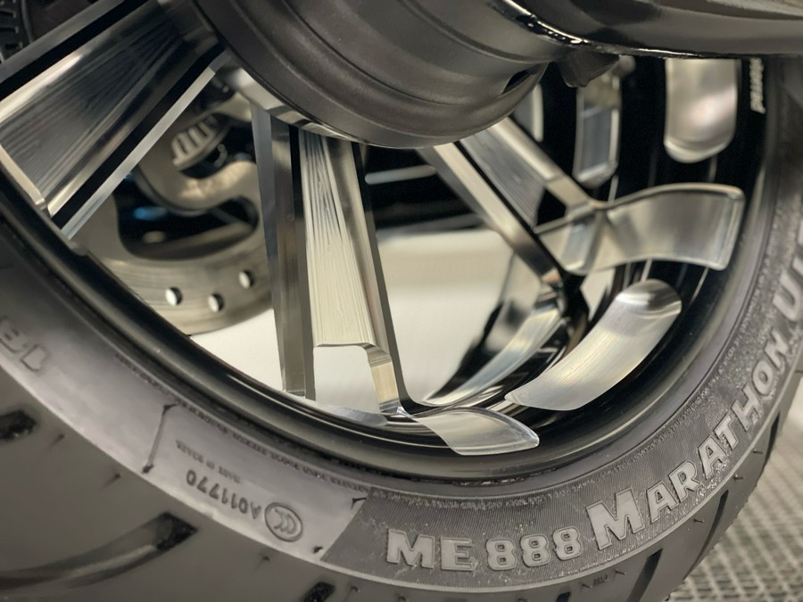 2024 BMW R 18 Roctane