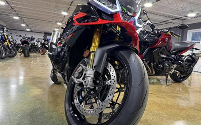 2026 Aprilia Tuono V4 Factory 1100