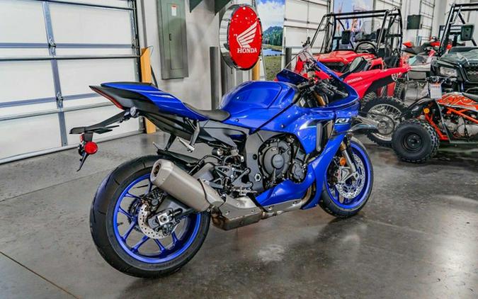 2026 Yamaha YZF R1