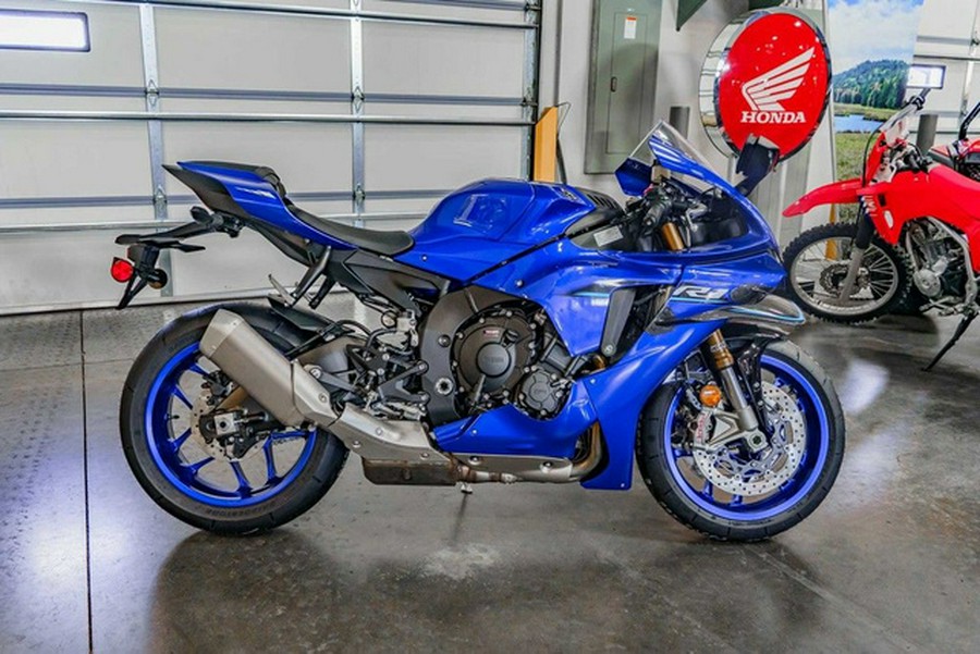 2026 Yamaha YZF R1