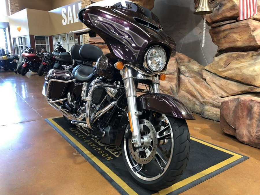 2017 Harley-Davidson® FLHXS - Street Glide® Special