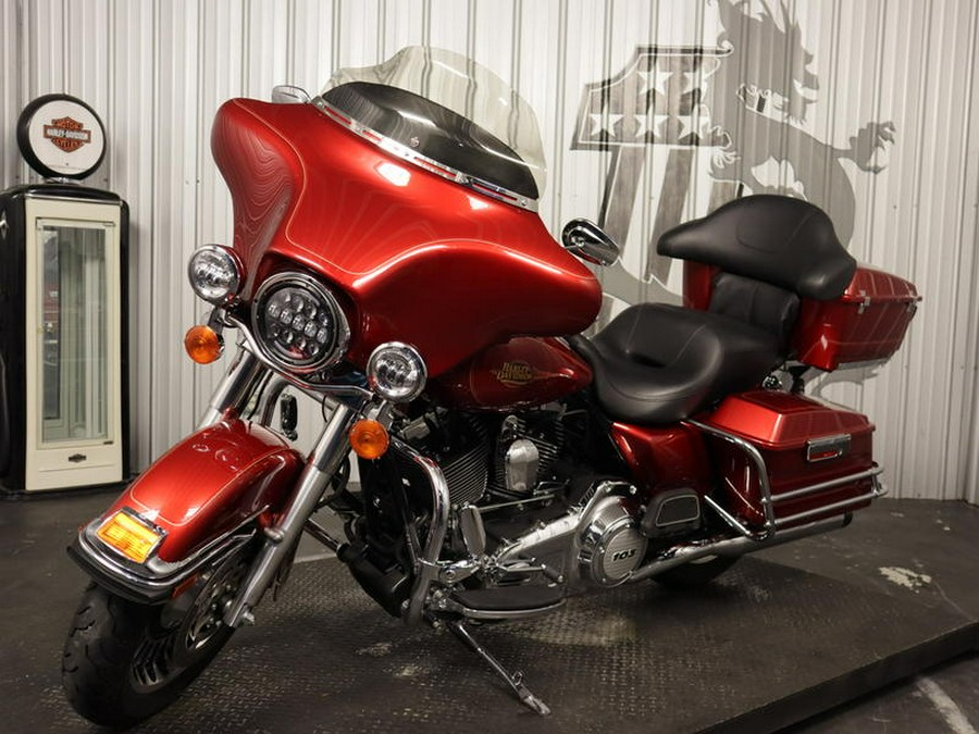 2012 Harley-Davidson® FLHTC - Electra Glide® Classic