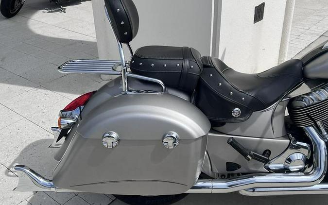 2016 Indian Motorcycle® Chieftain® Silver Smoke