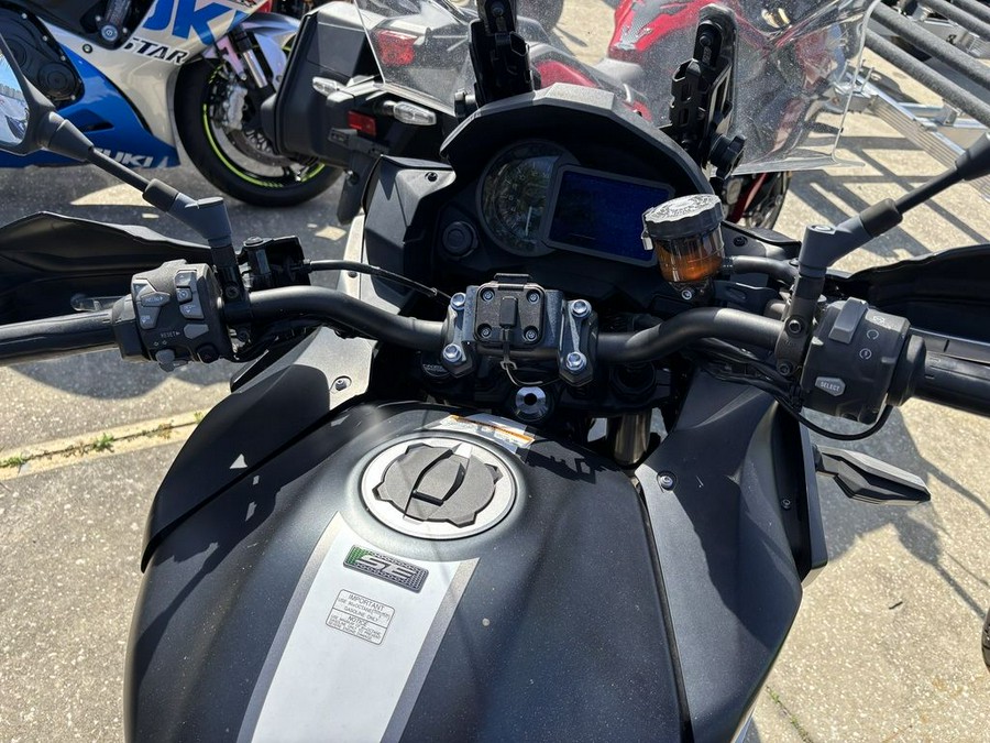 2019 Kawasaki Versys® 1000 SE LT+