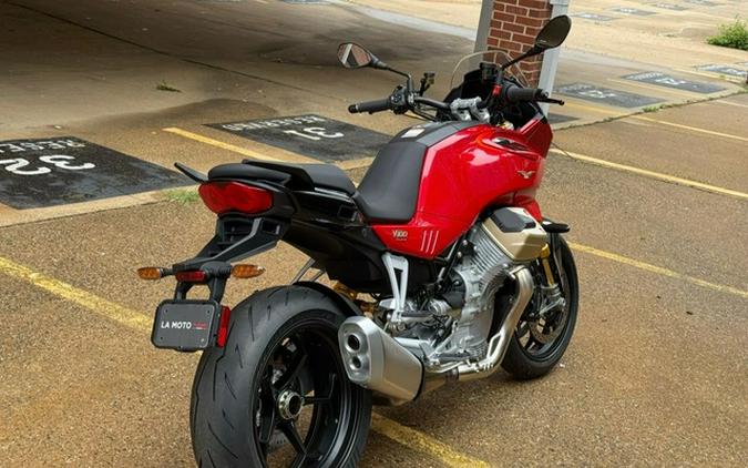 2025 Moto Guzzi V100 Mandello Wind Tunnel