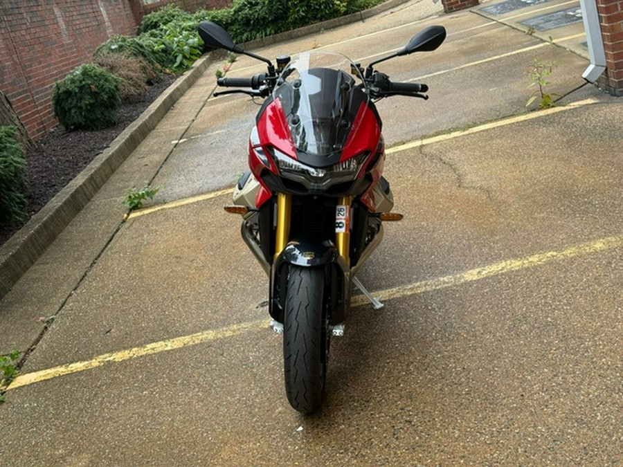 2025 Moto Guzzi V100 Mandello Wind Tunnel