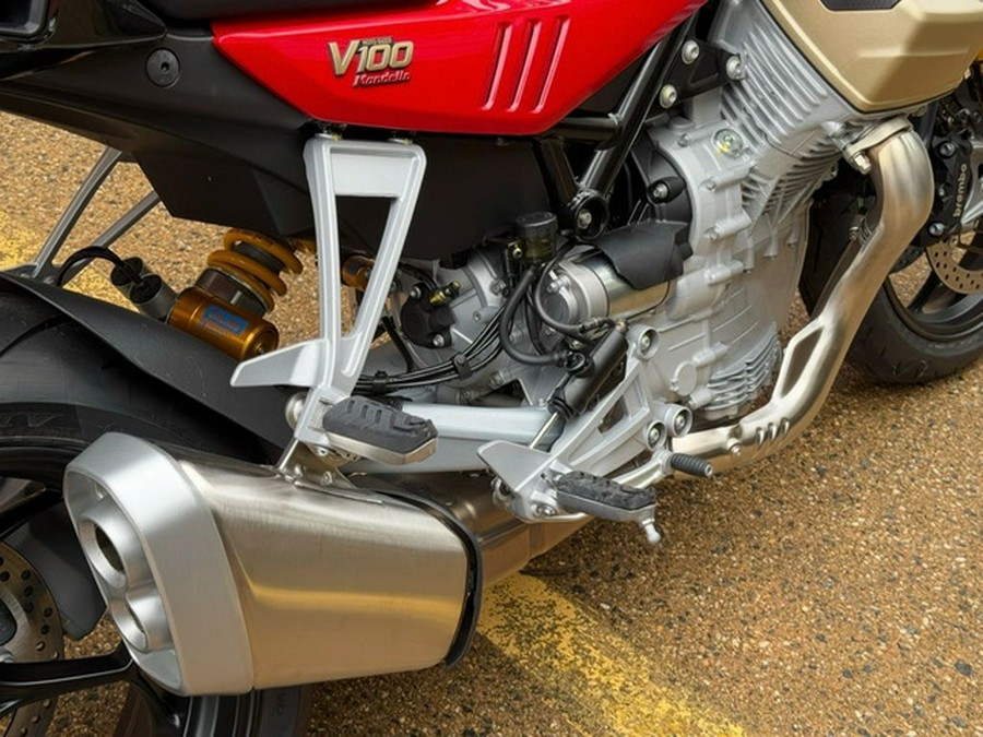 2025 Moto Guzzi V100 Mandello Wind Tunnel