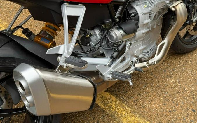 2025 Moto Guzzi V100 Mandello Wind Tunnel