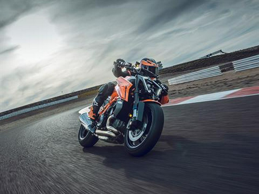 2026 KTM 1390 Super Duke R EVO
