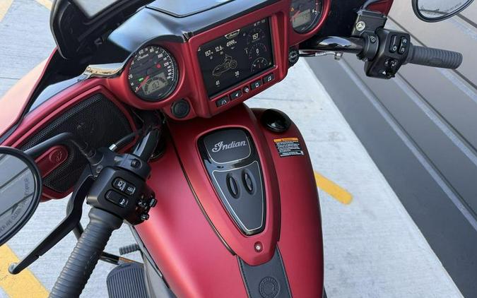 2025 Indian Motorcycle® Chieftain® Dark Horse® w/PowerBand Audio Sunset Red Smoke