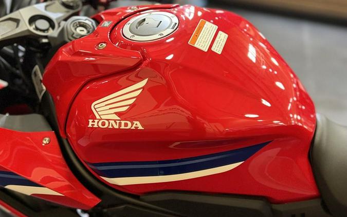 2026 Honda CBR650R E-Clutch