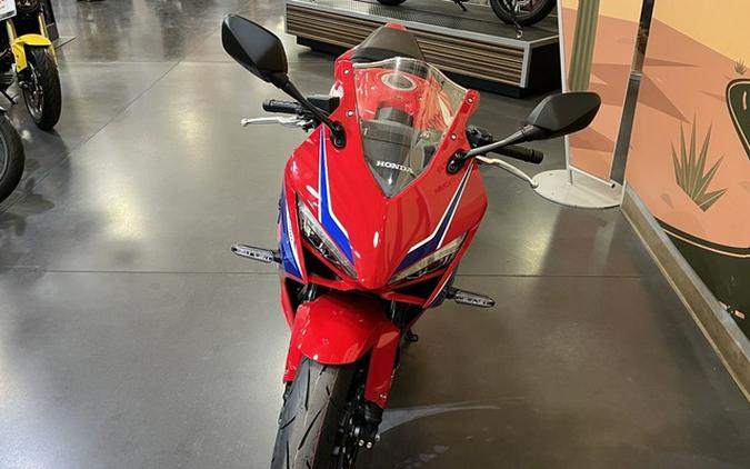 2026 Honda CBR650R E-Clutch