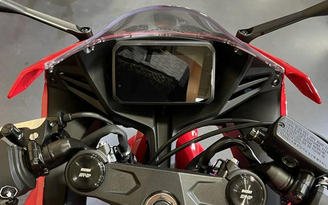 2026 Honda CBR650R E-Clutch