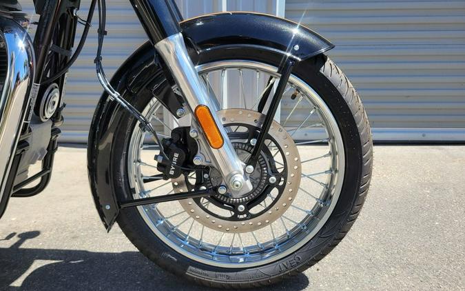 2024 Royal Enfield Classic 350 Halcyon Black