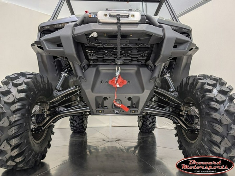 2026 Can-Am Defender X Mr HD11 With Half-Doors