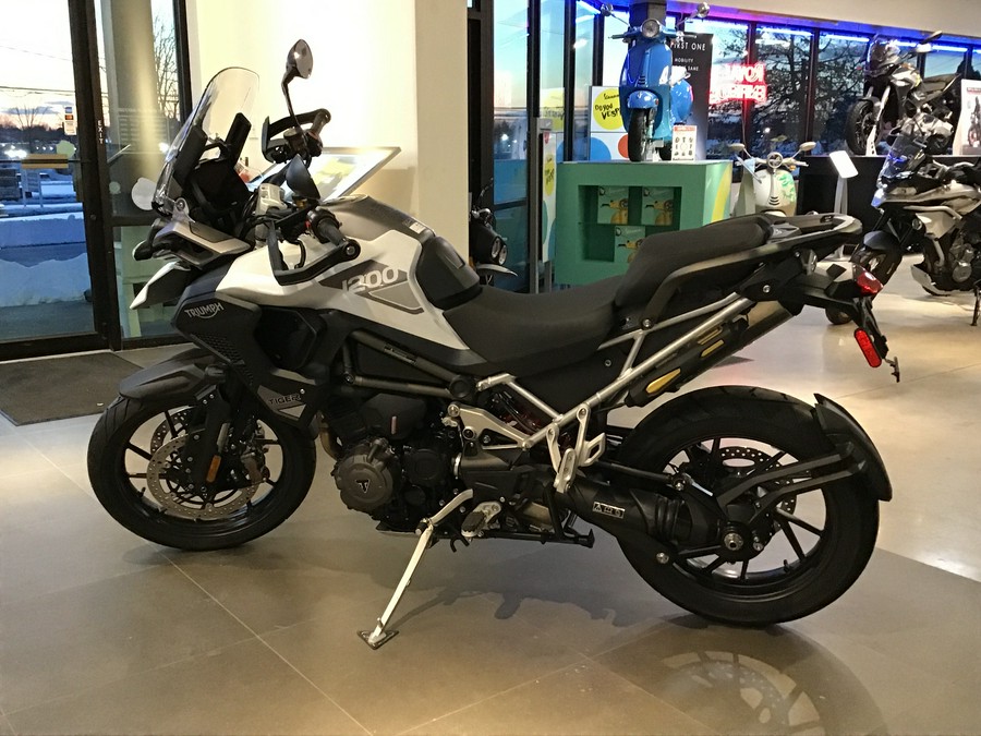 2025 Triumph Tiger 1200 GT Pro