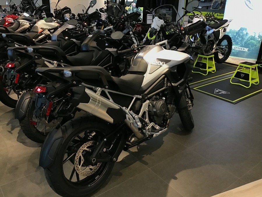 2025 Triumph Tiger 1200 GT Pro