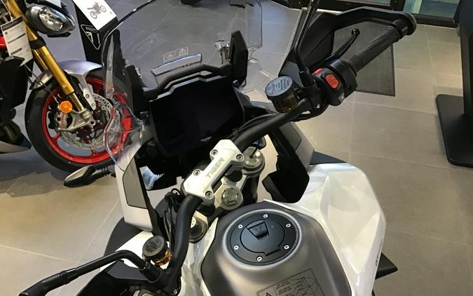 2025 Triumph Tiger 1200 GT Pro