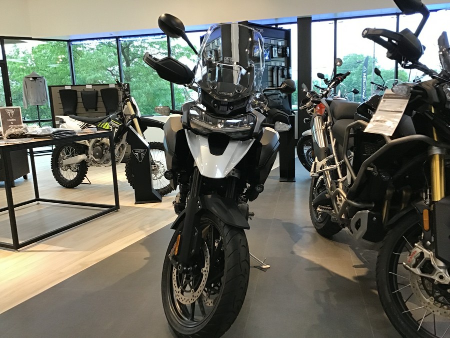2025 Triumph Tiger 1200 GT Pro
