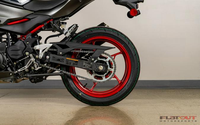 2025 Kawasaki Z500 SE ABS