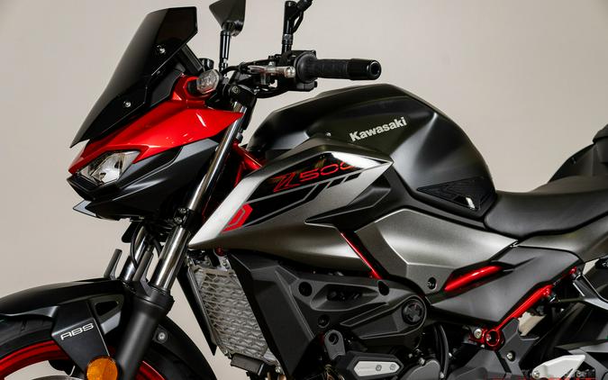 2025 Kawasaki Z500 SE ABS