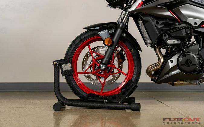 2025 Kawasaki Z500 SE ABS