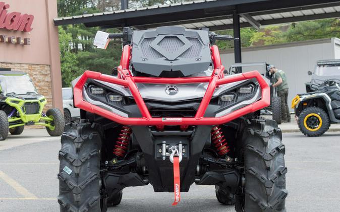 2024 Can-Am® Outlander X mr 1000R Hyper Silver & Legion Red