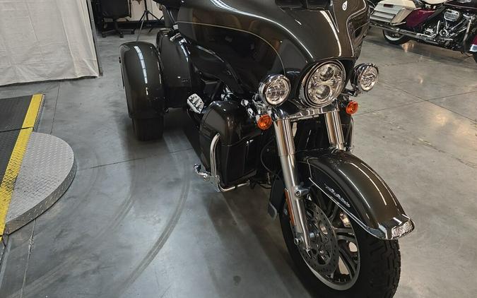 FLHTCUTG 2020 Tri Glide Ultra