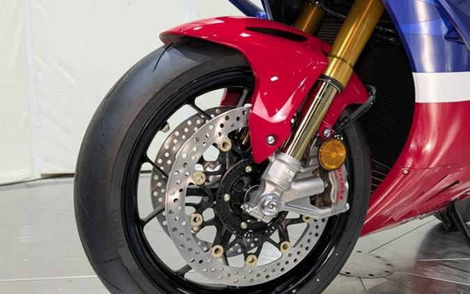2026 Honda CBR1000RR-R Fireblade SP