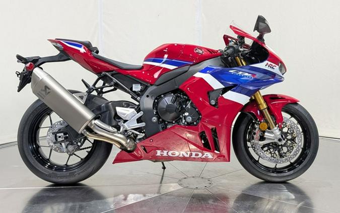 2026 Honda CBR1000RR-R Fireblade SP