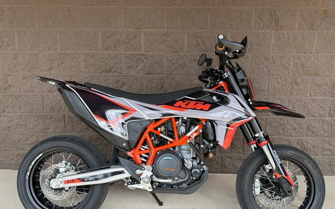 2019 KTM 690 SMC R