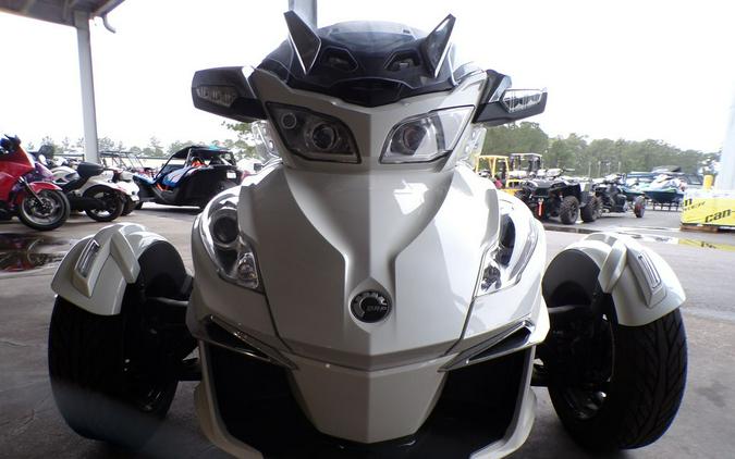 2018 Can-Am® Spyder® RT Limited Chrome