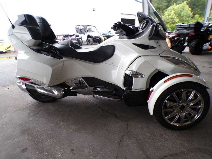 2018 Can-Am® Spyder® RT Limited Chrome