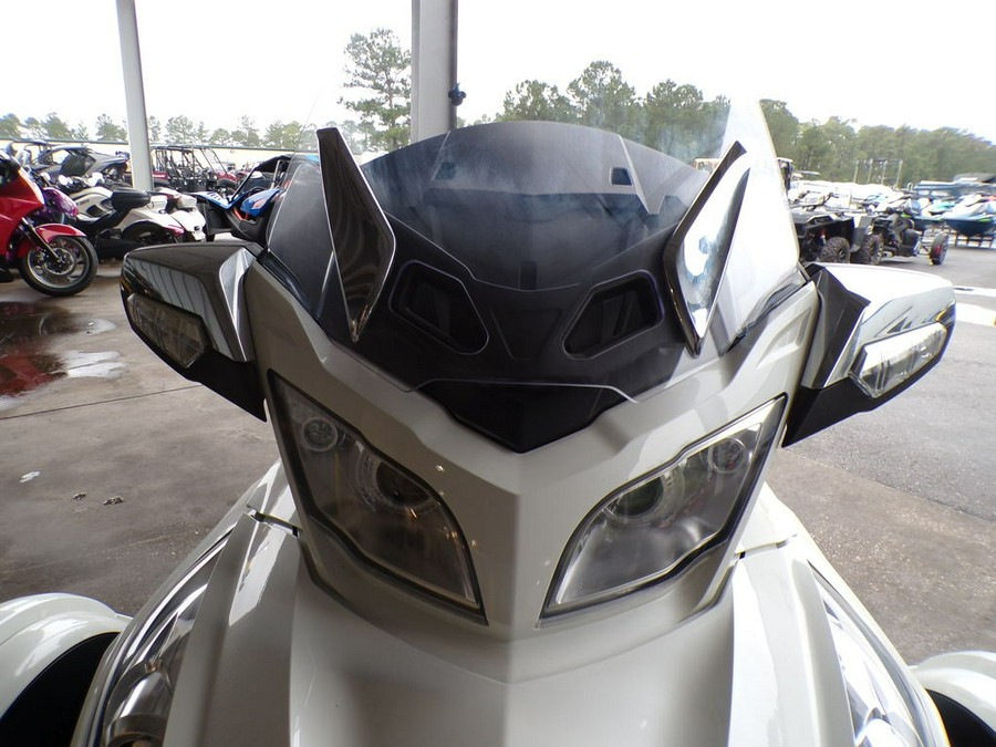 2018 Can-Am® Spyder® RT Limited Chrome