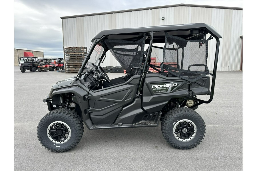 2024 Honda Pioneer 1000-5